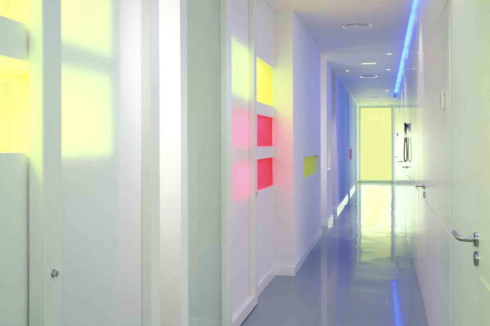 Interiorismo para la clínica dental Medentia