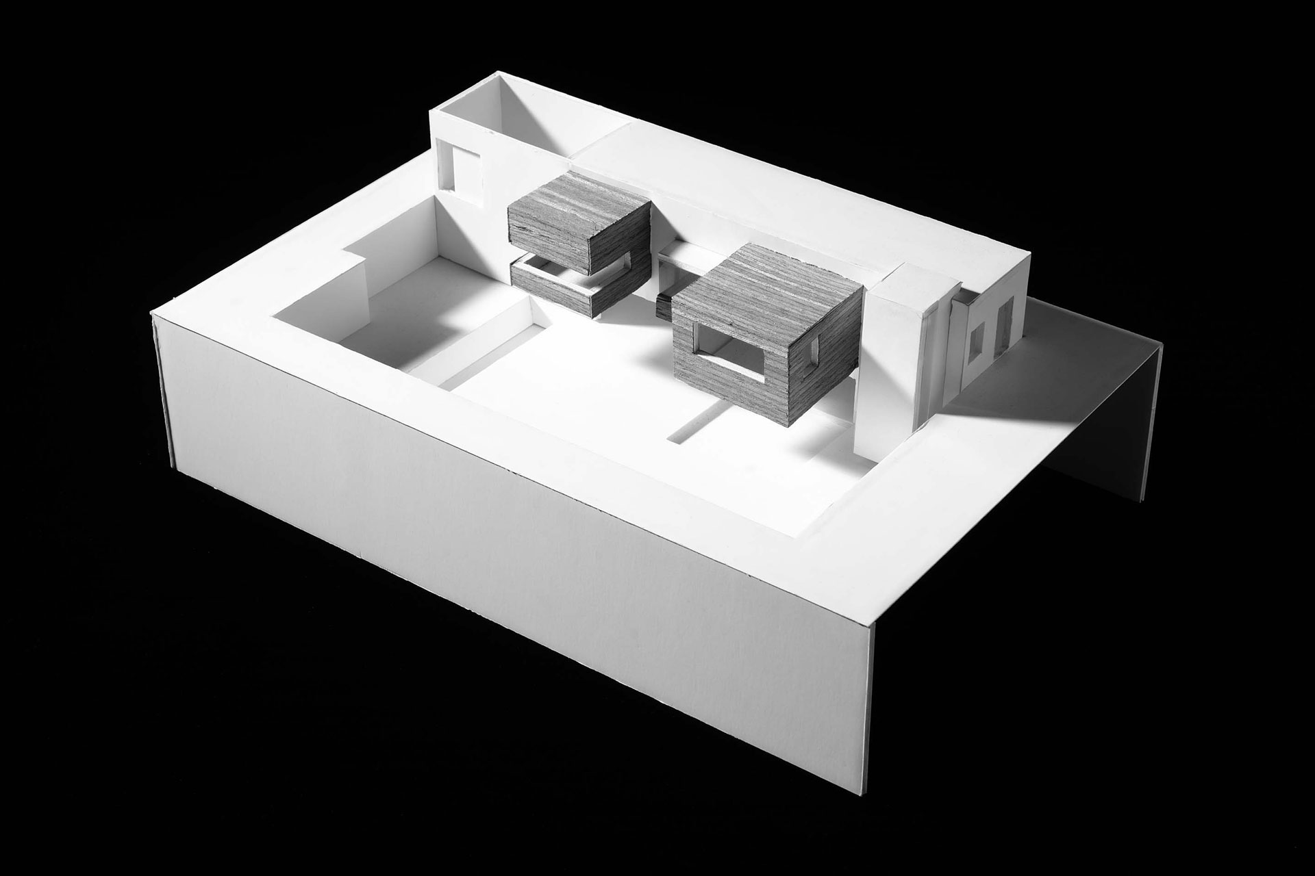 vivienda excavada Elda, Casa Bañón maqueta cenital parcela excavada