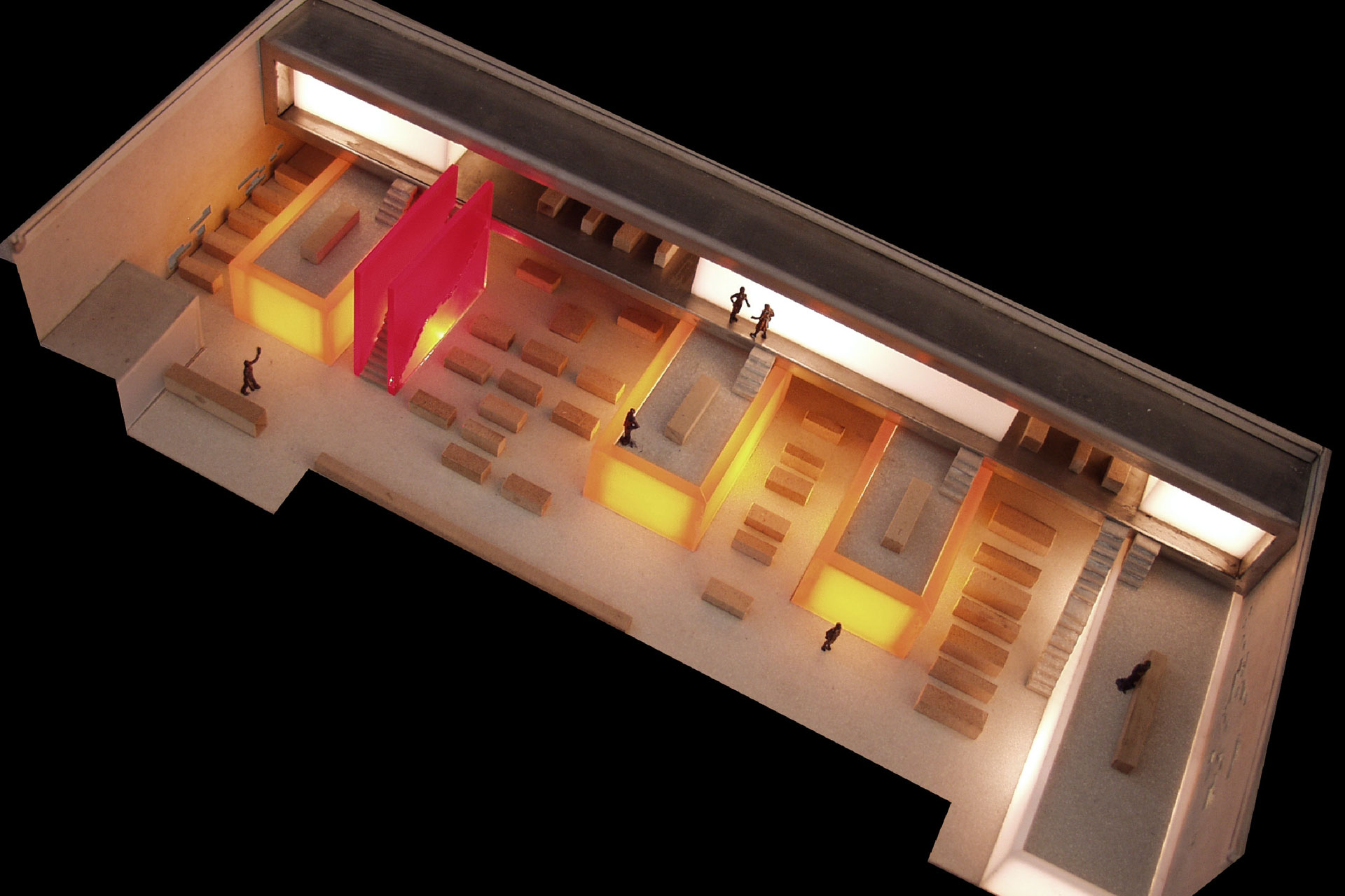 Maqueta axonométrica de Oficinas Paco Gil. Distribución interior