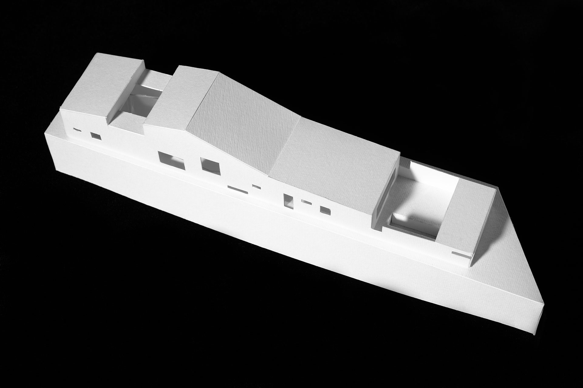 Vivienda con patios interiores | Maqueta conceptual